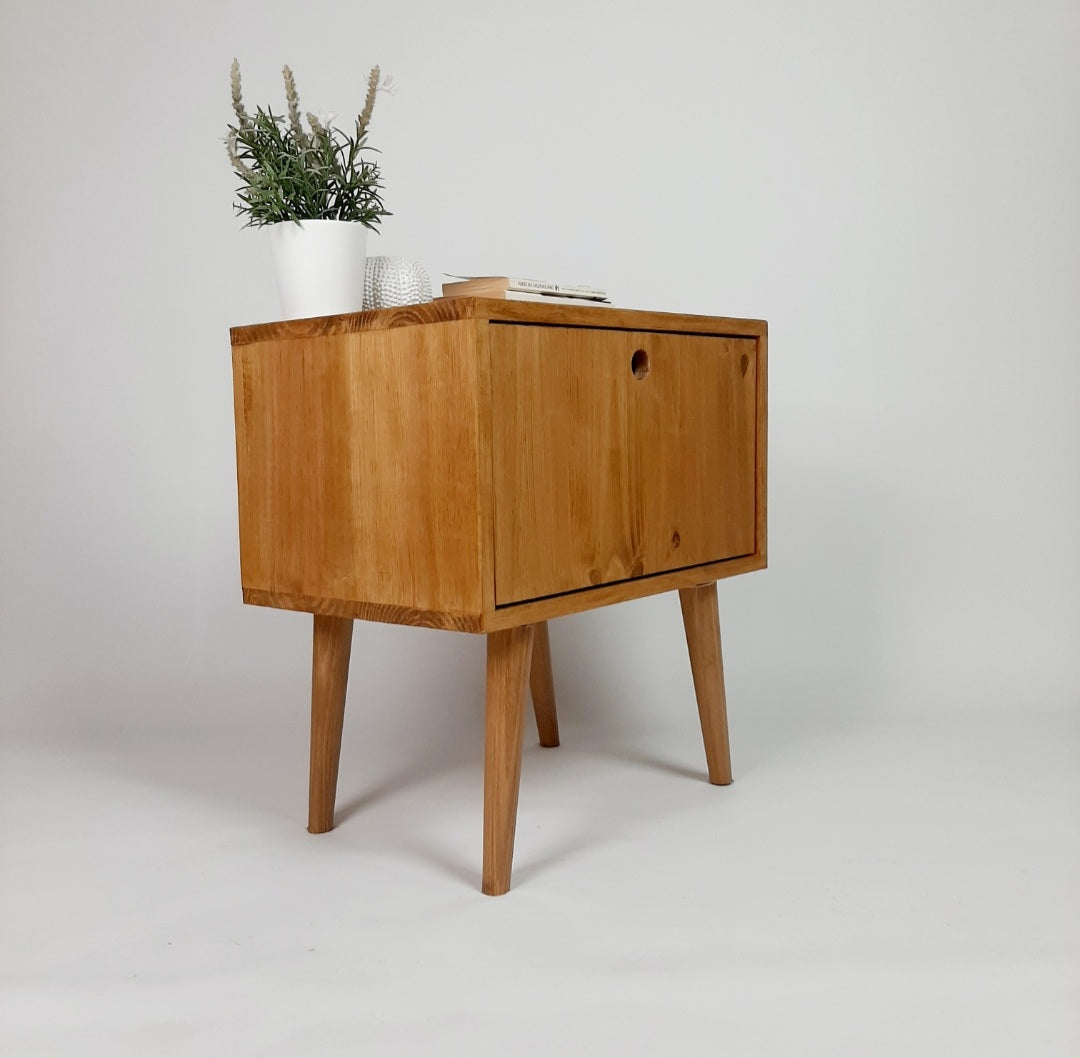 Oak Bedside table with 1950s Legs | Solid Wood Sidetable | Nightstand | Classic Style | Modernist Sidetable
