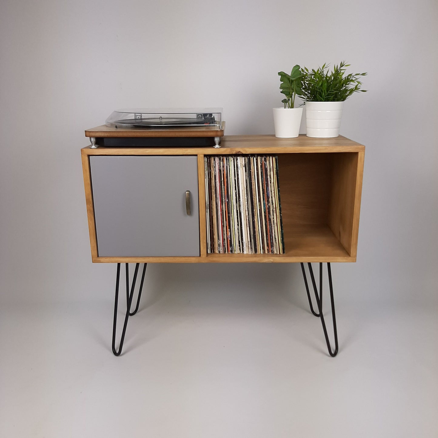 Oak Sideboard with Grey Door & Black Hairpin Legs | Medium Sideboard | Vinyl Storage | Mid Century Modern | Buffet