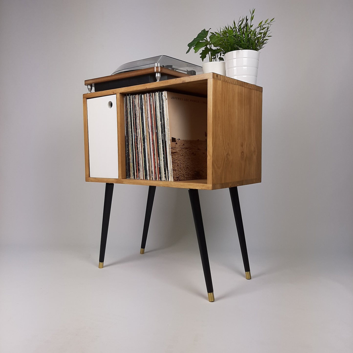Small Oak Sideboard | Vinyl Record Storage | Console Table | Record Cabinet | Mid Century Modern Legs | Dansette Record Table