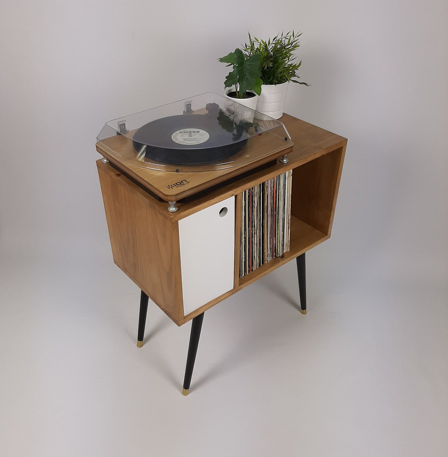 Small Oak Sideboard | Vinyl Record Storage | Console Table | Record Cabinet | Mid Century Modern Legs | Dansette Record Table
