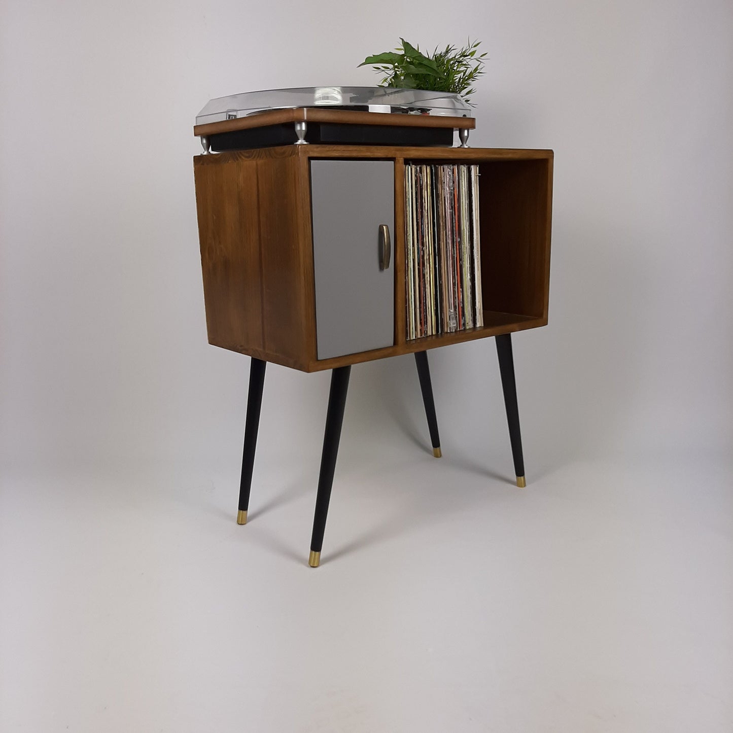 Compact Classic Sideboard with Pearl Grey Door | Media Console | Media Console with Black Legs | Mid Century Modern Design |