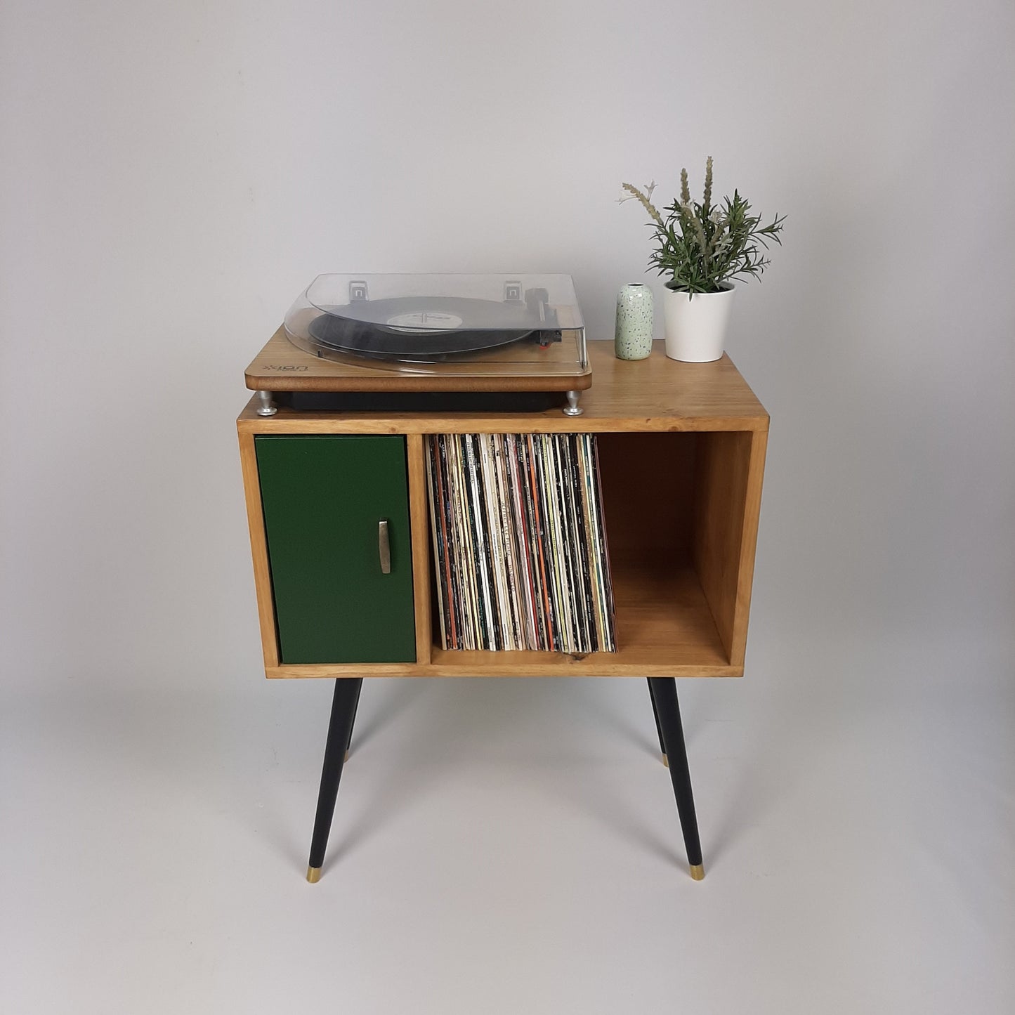 Oak Sideboard with Forest Green Door | Vinyl Record Storage | Console Table | Vinyl Cabinet | Mid Century Modern Legs | Dansette Record
