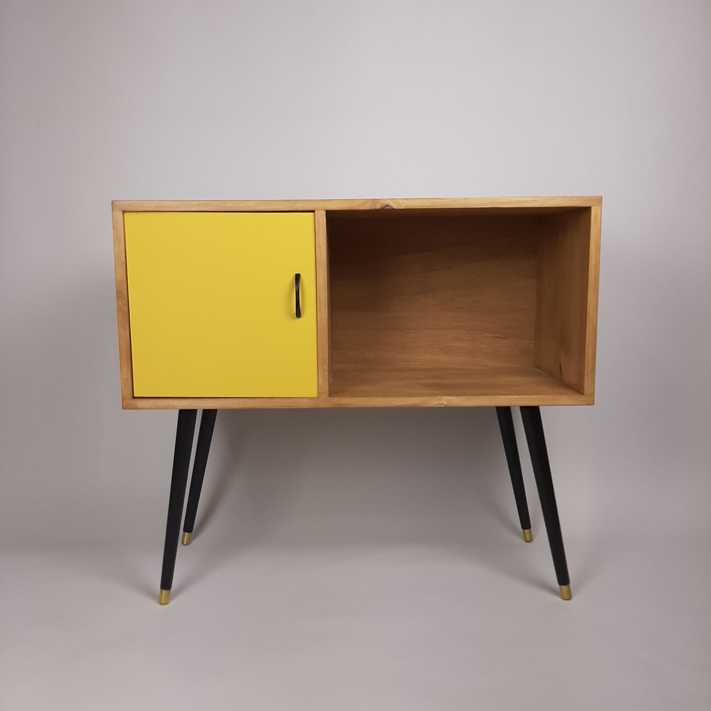 Oak Console Table with Mustard Yellow Door and Satin Black Handle | Vinyl Record Storage | Credenza | 100 % Sustainable | Pink