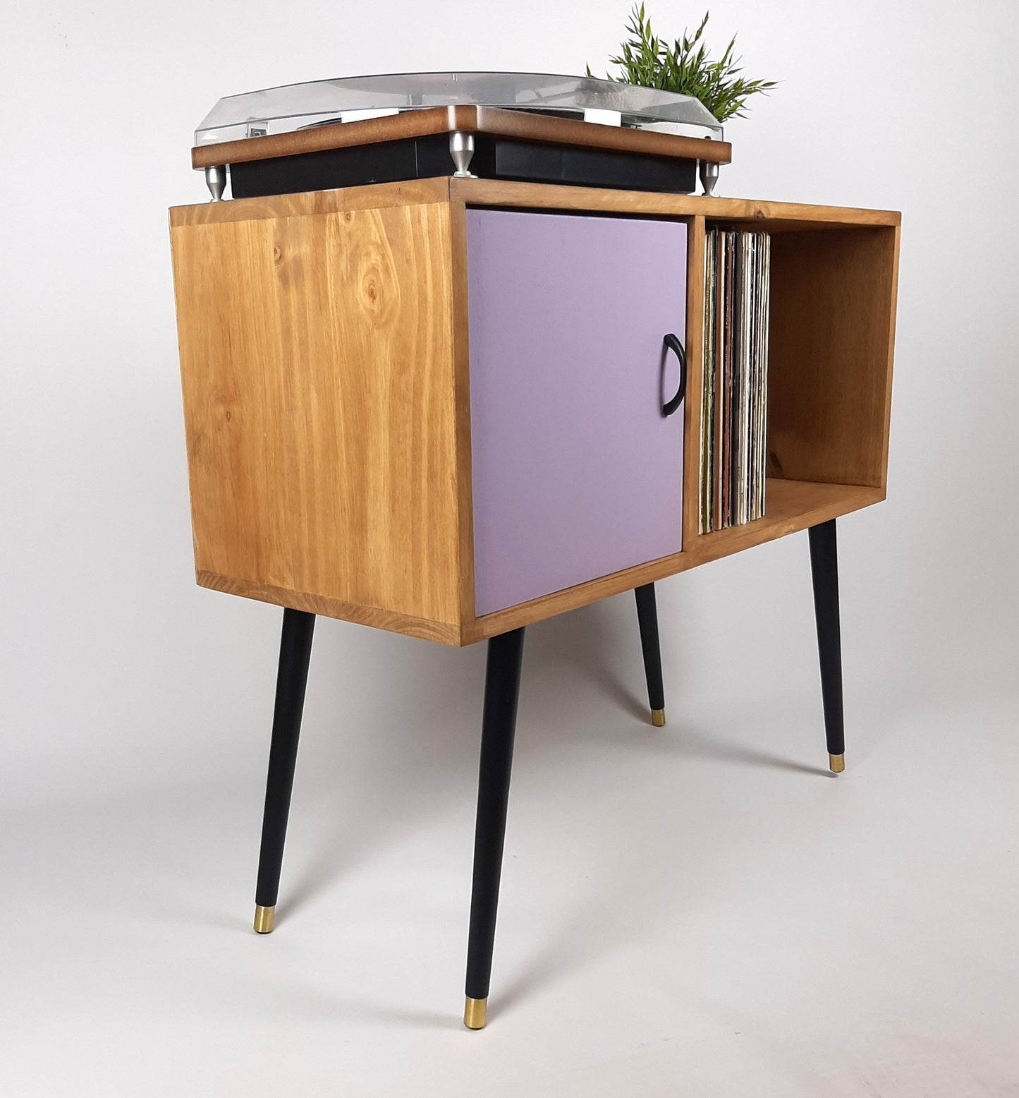 Oak Console Table with Lilac Door and Satin Black Handle | Vinyl Record Storage | Credenza | 100 % Sustainable | Purple