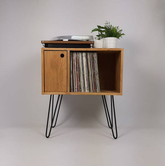 Oak Sideboard Media Console | Black Mid Century Hairpin Legs | 1950s Design | Mod Furniture | Natural Furniture