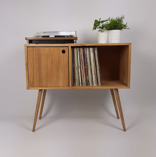 Oak Sideboard | Credenza | Solid Wood Sideboard | Medium Console Table
